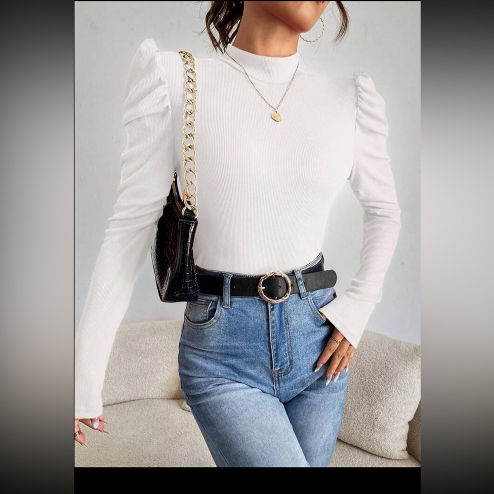 Floerns White Ribbed Long Sleeve Top. Size Large. NEW with tags